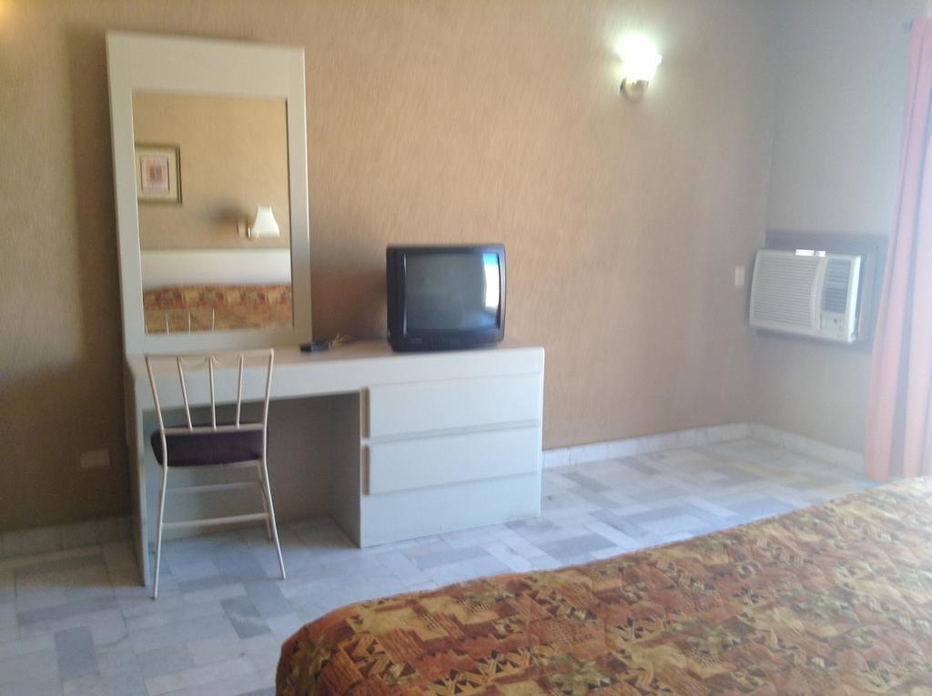Los Jitos Hotel & Suites San Carlos Nuevo Guaymas Bilik gambar